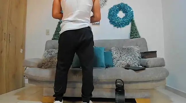 julian wallace online show from 4, 1, 2025