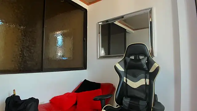 julian wallace online show from 28, 2, 2026