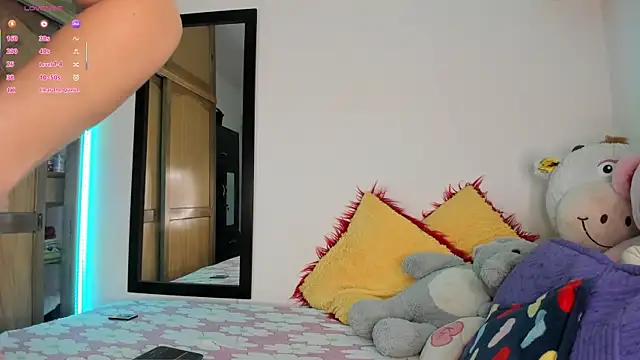 Snapshot of Lee_Ash chatting on 16, 12, 2025 Lee Ash online show from 16, 12, 2025