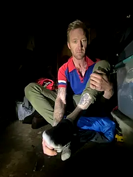 bentoverblonde online show from 25, 10, 2025