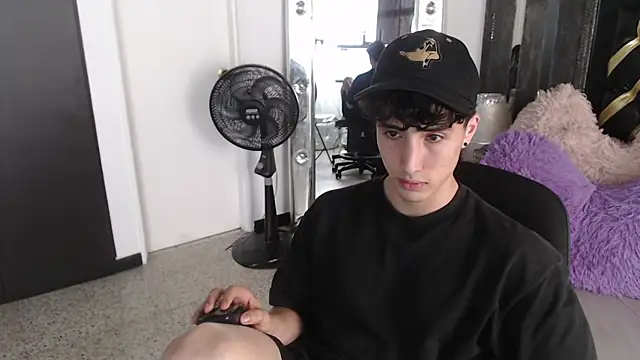 Snapshot of gojo_satoru_18 chatting on 12, 3, 2025 gojo satoru 18 online show from 12, 3, 2025