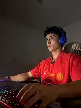 Snapshot of gojo_satoru_18 chatting on 4, 11, 2025 gojo satoru 18 online show from 4, 11, 2025