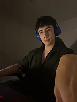 Snapshot of gojo_satoru_18 chatting on 18, 11, 2025 gojo satoru 18 online show from 18, 11, 2025