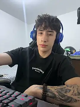 Snapshot of gojo_satoru_18 chatting on 28, 2, 2026 gojo satoru 18 online show from 28, 2, 2026