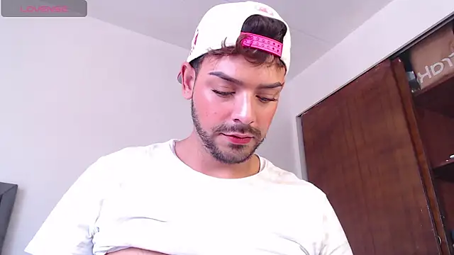 Logan cocky online show from 26, 9, 2025