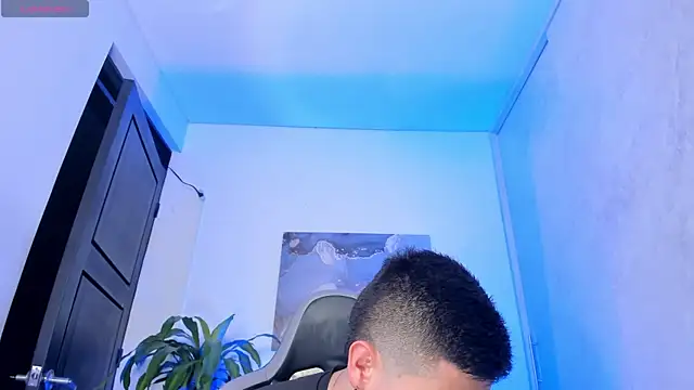 Snapshot of Yeiko_Romero_ chatting on 18, 1, 2026 Yeiko Romero online show from 18, 1, 2026