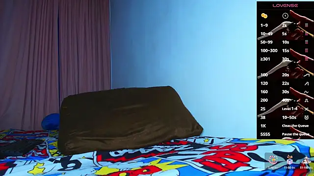 Snapshot of Thomass00 chatting on 18, 9, 2025 Thomass00 online show from 18, 9, 2025