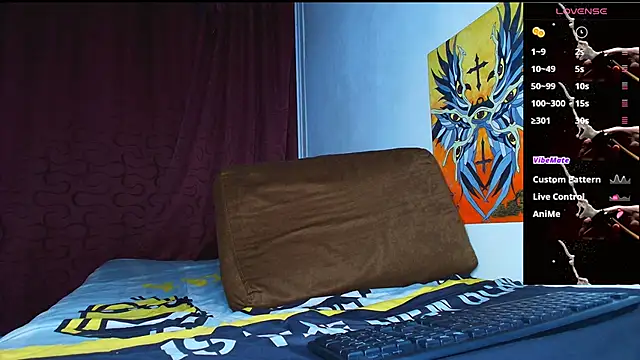 Snapshot of Thomass00 chatting on 24, 10, 2025 Thomass00 online show from 24, 10, 2025