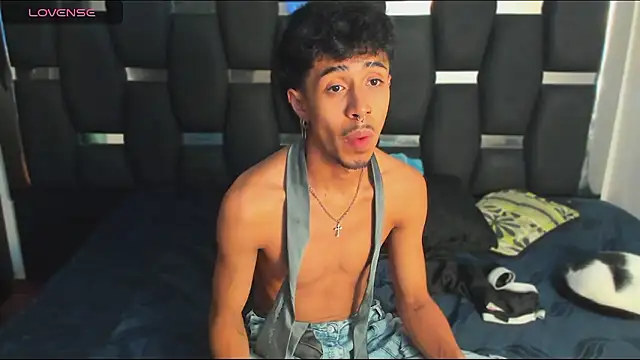 RyanRizzo online show from 4, 2, 2026