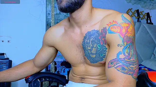 Rich boy01 online show from 12, 2, 2026