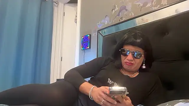 femsissyash online show from 21, 2, 2026