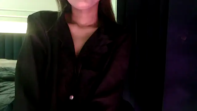 Snapshot of chhui_mui chatting on 20, 2, 2026 chhui mui online show from 20, 2, 2026