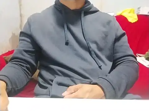 Snapshot of gustavorweb chatting on 27, 4, 2026 gustavorweb online show from 27, 4, 2026