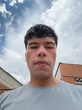 Logan smith1 online show from 1, 11, 2025