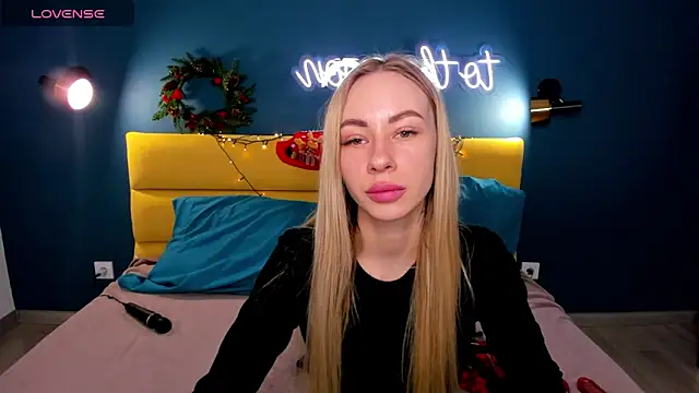 Snapshot of Diana_Garrett chatting on 15, 12, 2024 Diana Garrett online show from 15, 12, 2024