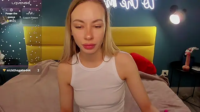 Snapshot of Diana_Garrett chatting on 13, 3, 2026 Diana Garrett online show from 13, 3, 2026