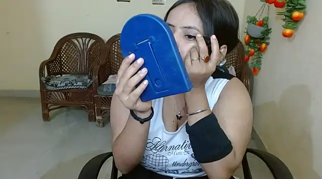 Amandaliss online show from 3, 2, 2025