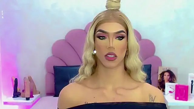 Snapshot of briana_sex32 chatting on 15, 3, 2026 briana sex32 online show from 15, 3, 2026