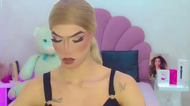 Snapshot of briana_sex32 chatting on 23, 3, 2026 briana sex32 online show from 23, 3, 2026