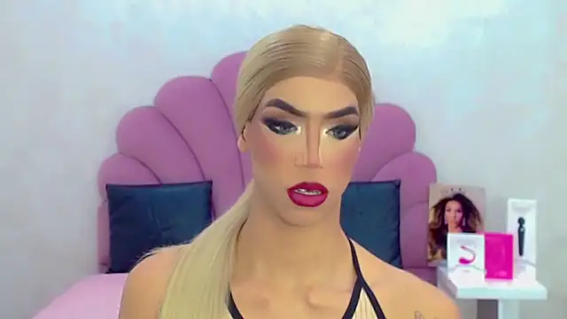 Snapshot of briana_sex32 chatting on 18, 4, 2026 briana sex32 online show from 18, 4, 2026