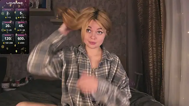 purebeautie13 online show from 17, 1, 2025