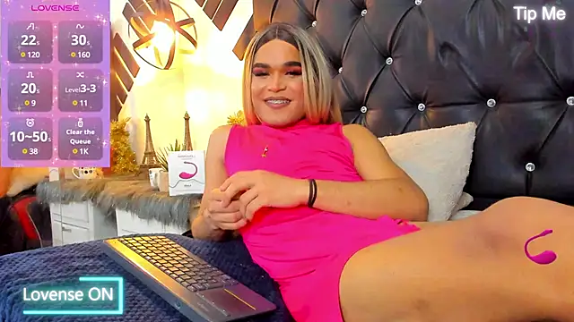 AllisonsweetZ online show from 10, 1, 2025