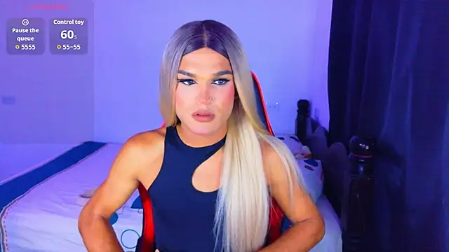 Snapshot of AllisonsweetZ chatting on 12, 4, 2026 AllisonsweetZ online show from 12, 4, 2026