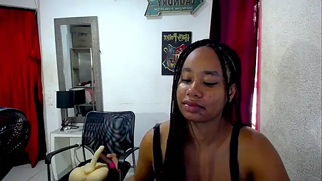 Snapshot of diabla_sexyboobs chatting on 3, 3, 2026 diabla sexyboobs online show from 3, 3, 2026