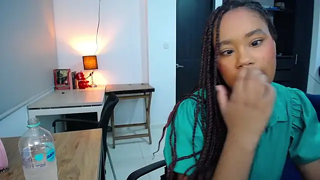 Snapshot of diabla_sexyboobs chatting on 17, 3, 2026 diabla sexyboobs online show from 17, 3, 2026