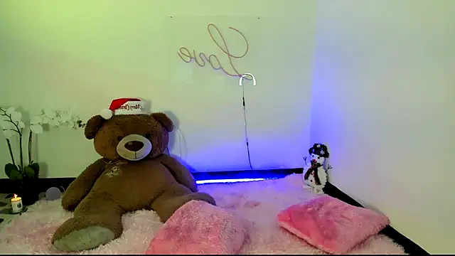 kendal scott1 online show from 19, 12, 2024