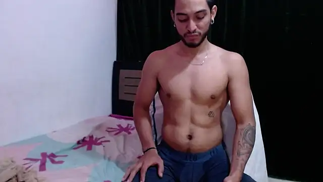 Snapshot of maxximus_100 chatting on 19, 12, 2024 maxximus 100 online show from 19, 12, 2024