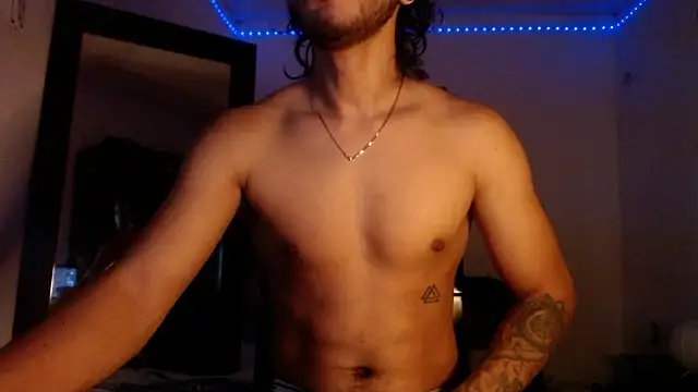 Snapshot of maxximus_100 chatting on 24, 1, 2025 maxximus 100 online show from 24, 1, 2025