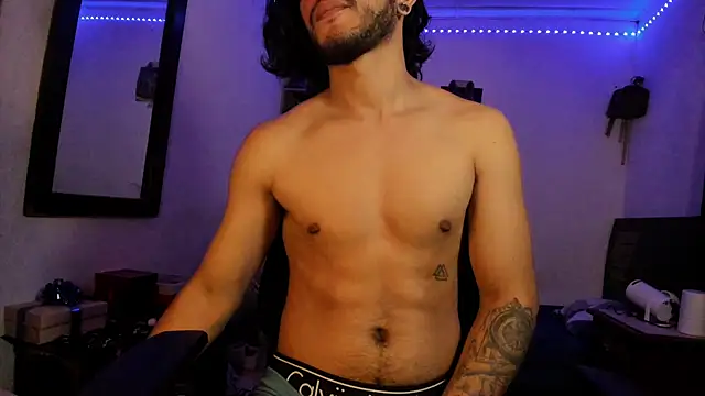 Snapshot of maxximus_100 chatting on 15, 3, 2025 maxximus 100 online show from 15, 3, 2025