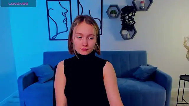 Snapshot of BritnieCute chatting on 31, 1, 2025 BritnieCute online show from 31, 1, 2025