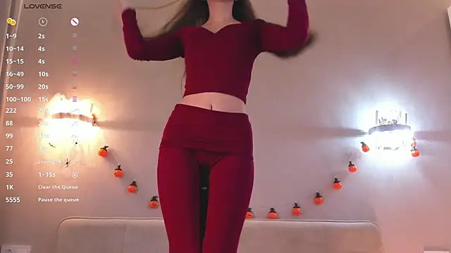 PetraBawden online show from 24, 11, 2025