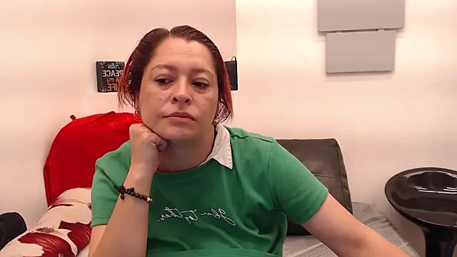 Snapshot of eva_twiss chatting on 1, 5, 2026 eva twiss online show from 1, 5, 2026