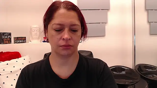 Snapshot of eva_twiss chatting on 19, 5, 2026 eva twiss online show from 19, 5, 2026