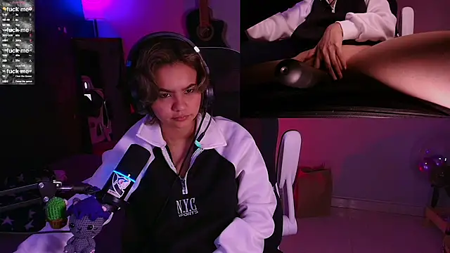 Snapshot of marlena3312 chatting on 25, 3, 2026 marlena3312 online show from 25, 3, 2026