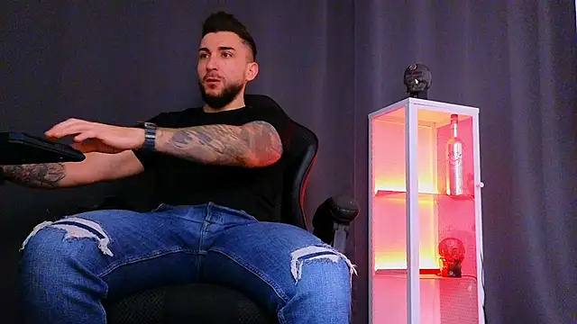 Snapshot of MightyAaron66 chatting on 16, 2, 2025 MightyAaron66 online show from 16, 2, 2025