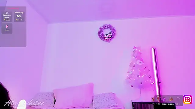 Snapshot of AbyWhitee chatting on 7, 12, 2024 AbyWhitee online show from 7, 12, 2024