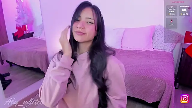 Snapshot of AbyWhitee chatting on 18, 1, 2025 AbyWhitee online show from 18, 1, 2025