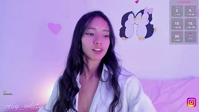 Snapshot of AbyWhitee chatting on 20, 2, 2025 AbyWhitee online show from 20, 2, 2025