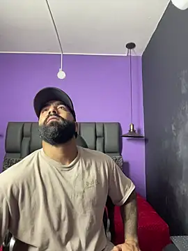 Snapshot of Lyon_vach chatting on 15, 3, 2026 Lyon vach online show from 15, 3, 2026