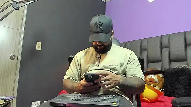 Snapshot of Lyon_vach chatting on 20, 3, 2026 Lyon vach online show from 20, 3, 2026