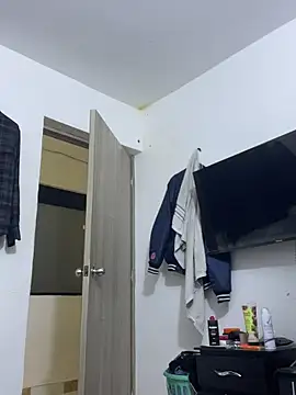 Snapshot of Lyon_vach chatting on 24, 3, 2026 Lyon vach online show from 24, 3, 2026