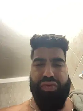 Snapshot of Lyon_vach chatting on 15, 4, 2026 Lyon vach online show from 15, 4, 2026