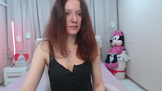 Snapshot of BarbaraStily chatting on 8, 4, 2026 BarbaraStily online show from 8, 4, 2026