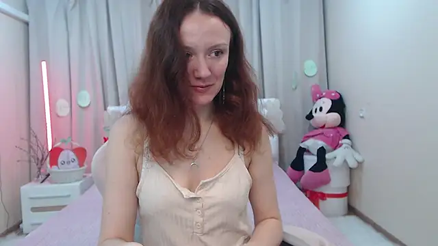 Snapshot of BarbaraStily chatting on 9, 4, 2026 BarbaraStily online show from 9, 4, 2026