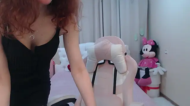 Snapshot of BarbaraStily chatting on 13, 4, 2026 BarbaraStily online show from 13, 4, 2026