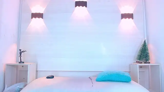 Molly Spears online show from 19, 1, 2025